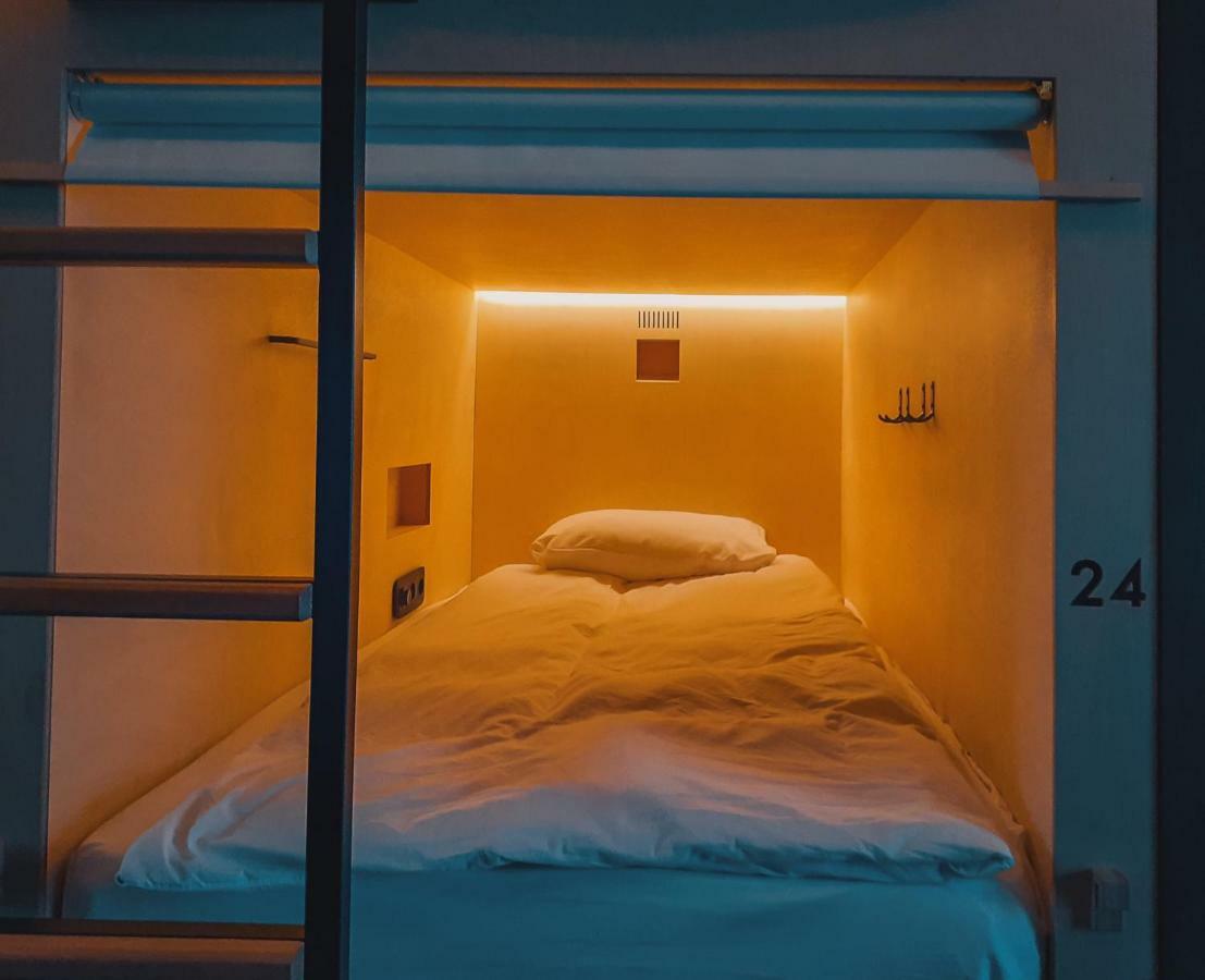 Capsule Hotel Botanist 莫斯科 外观 照片